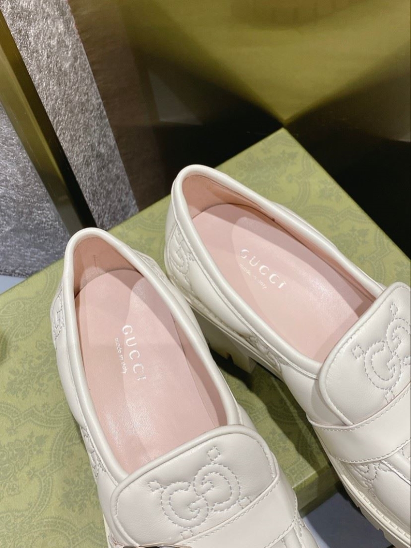 Gucci Leather Shoes